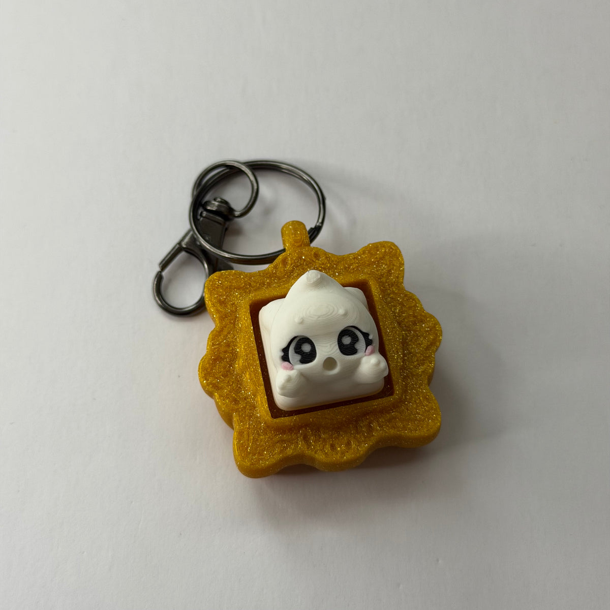 Spooky frame clicker keyring - Ghost