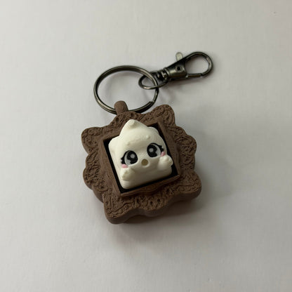 Spooky frame clicker keyring - Ghost